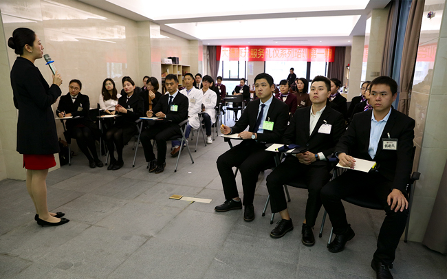 大德康元公司开展2018年营销人员培训会